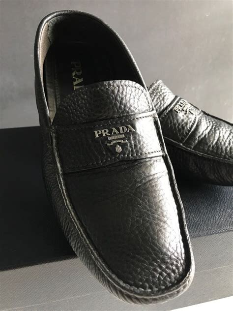 prada calzature uomo runway men leather crisscoss|Prada sole loafer shoes.